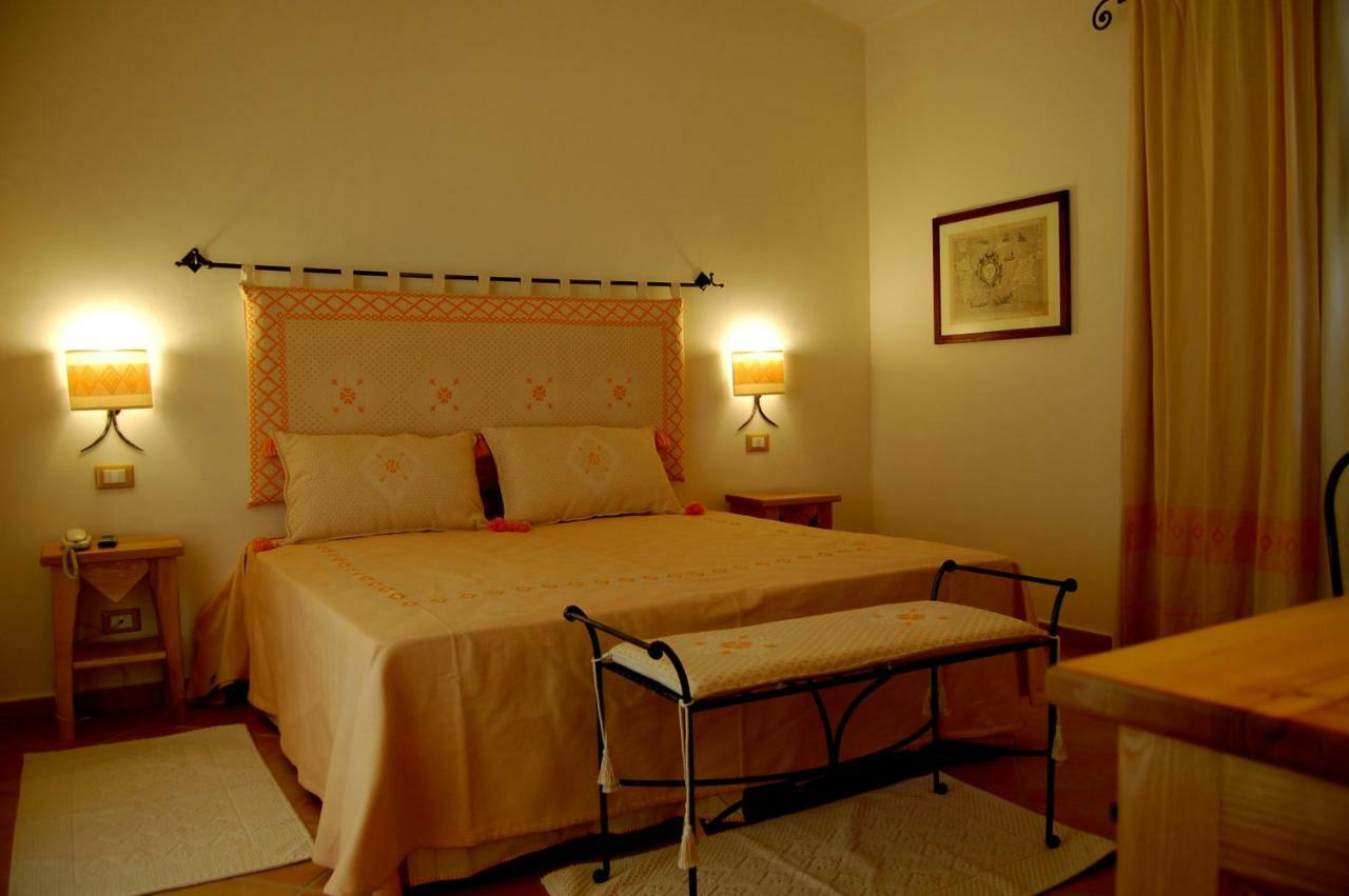 Hotel Aldiola Country Resort Sant’Antonio di Gallura Exterior foto